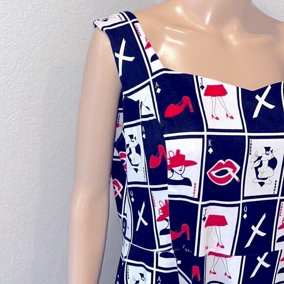 Hearts & Roses Aline designer dress. - Picture 4 of 8